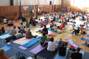 Den s jógou v Ostravě 2010